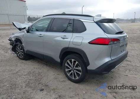 2023 Toyota Corolla Cross Xle z USA, uszkodzony, nr VIN 7MUDAAAGXPV046545